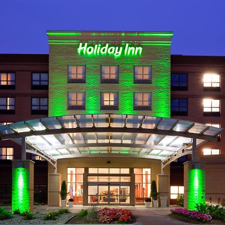 Holiday Inn Madison At The American Center By Ihg Exteriör bild