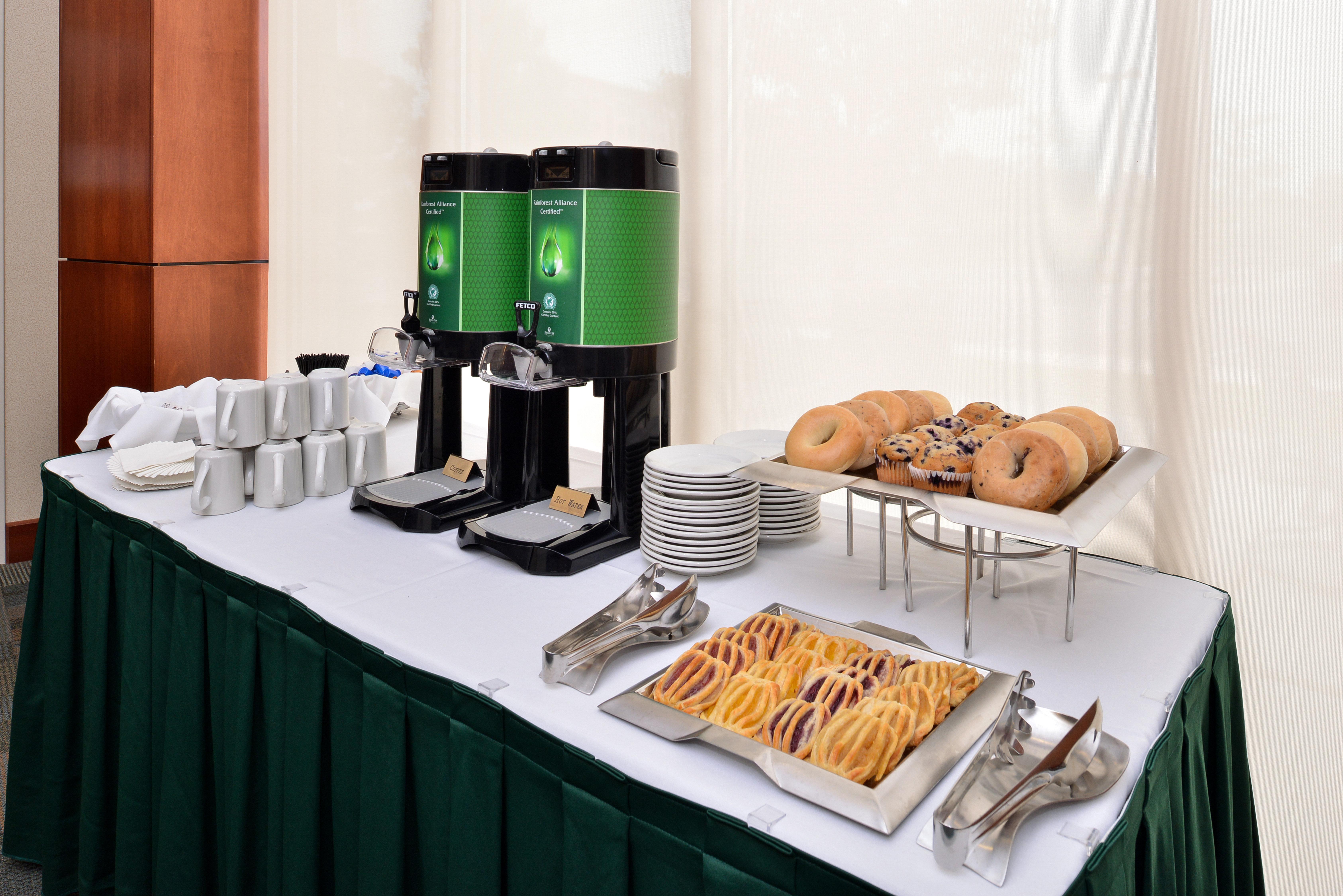 Holiday Inn Madison At The American Center By Ihg Exteriör bild