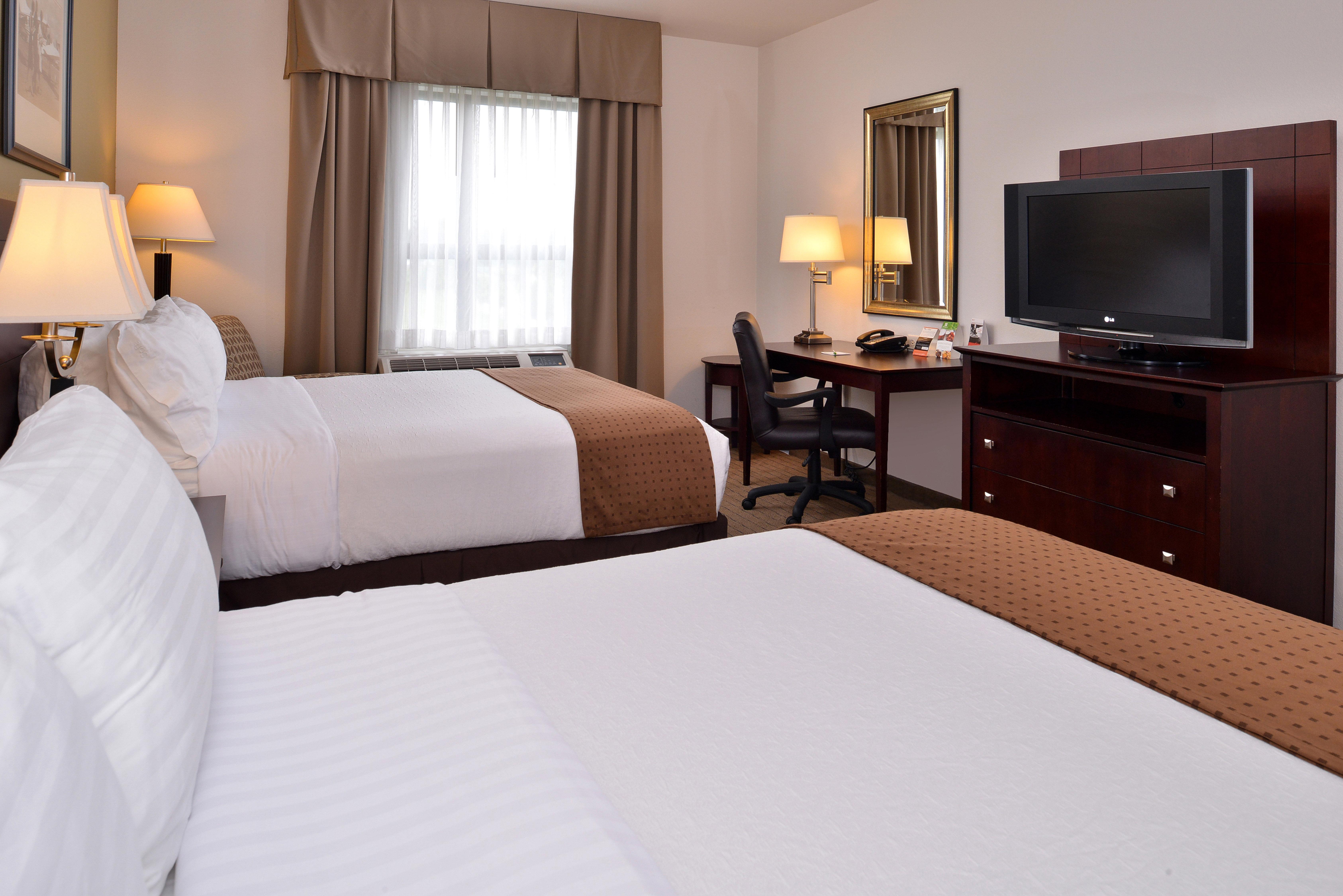 Holiday Inn Madison At The American Center By Ihg Exteriör bild