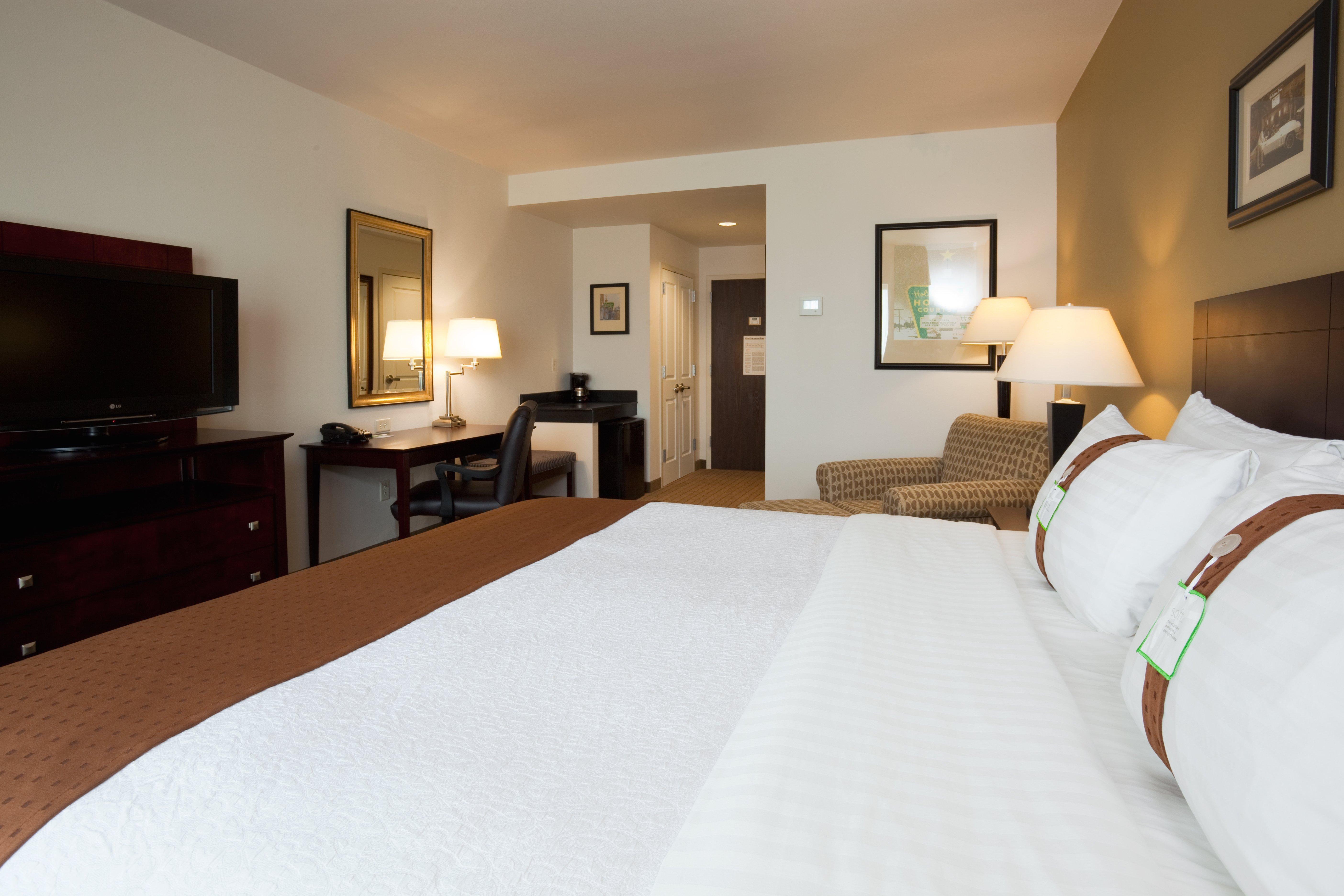 Holiday Inn Madison At The American Center By Ihg Exteriör bild