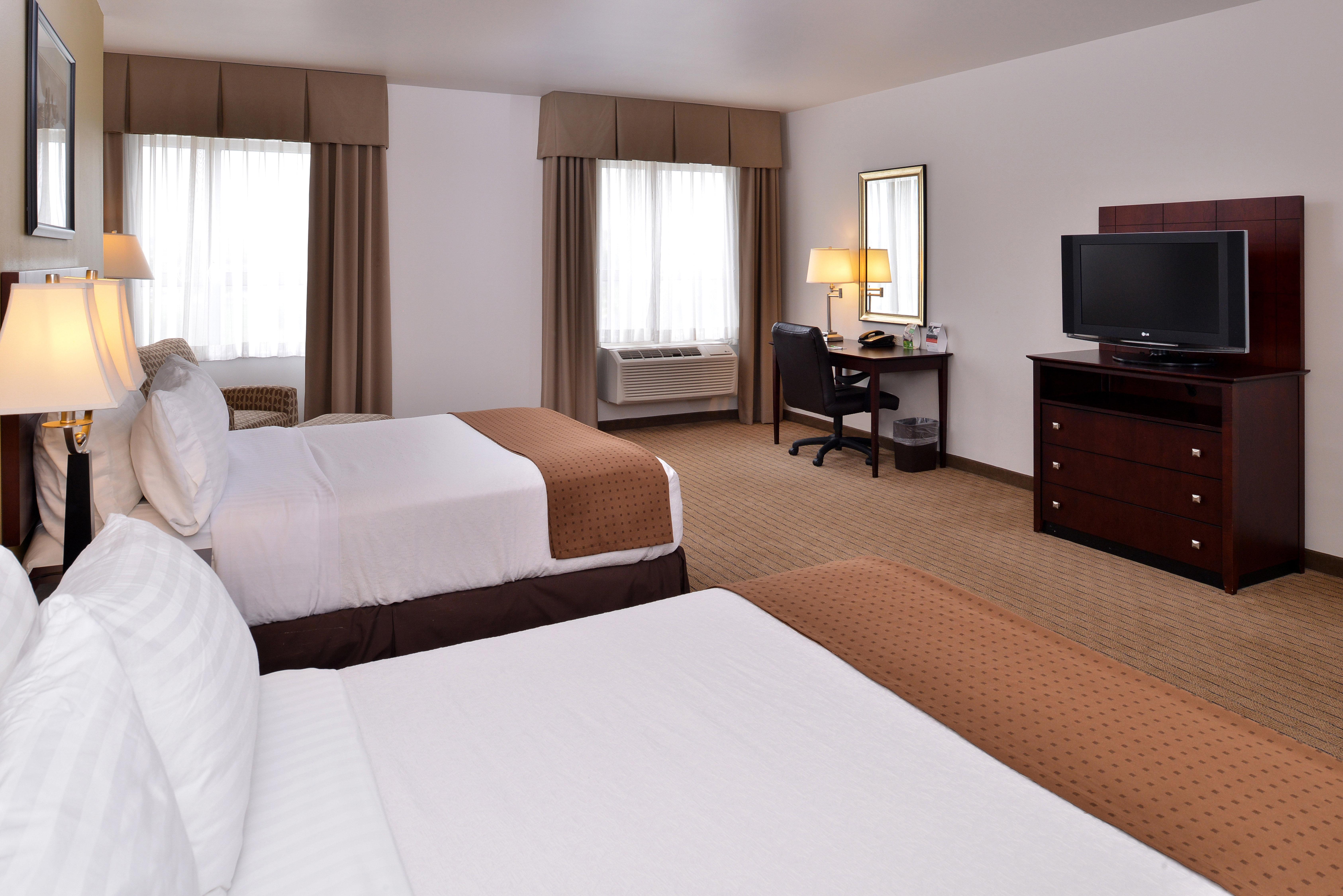 Holiday Inn Madison At The American Center By Ihg Exteriör bild